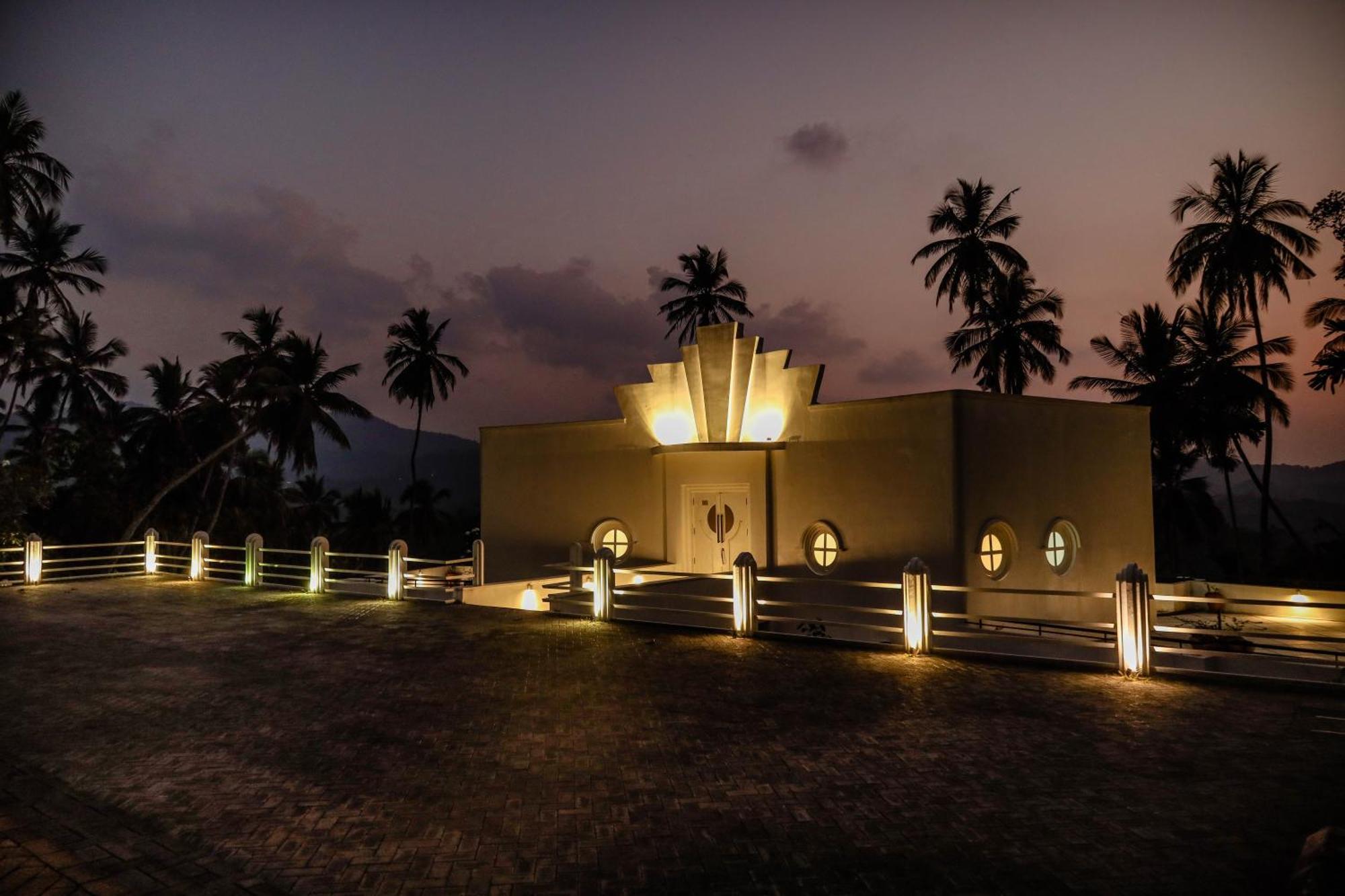 The Flame Tree Estate & Hotel キャンディー 部屋 写真