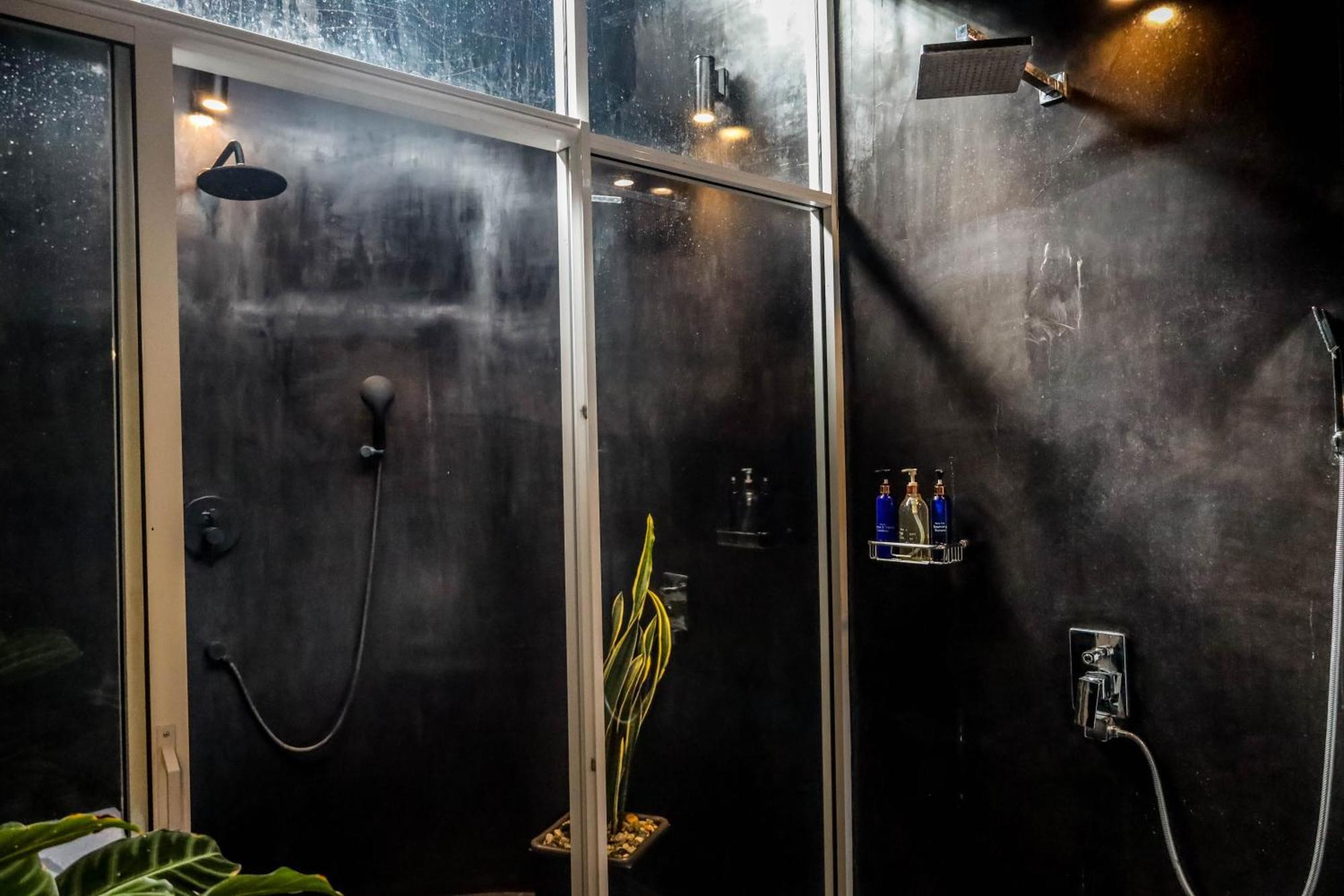 The Flame Tree Estate & Hotel キャンディー 部屋 写真